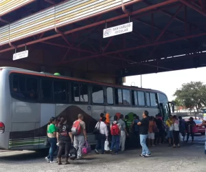 bus stop costa rica